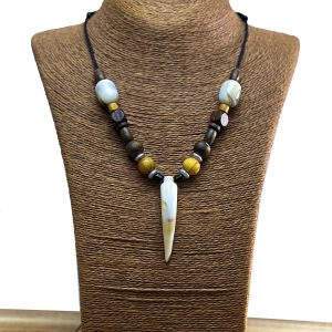 HORN PENDANT NECKLACE