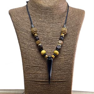 HORN PENDANT NECKLACE