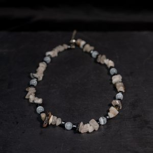 GEMSTONE NECKLACE
