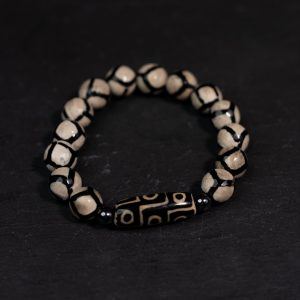 TIBETAN AGATE BRACELET