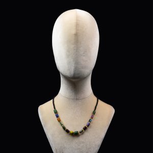 CHEVRON BEAD NECKLACE