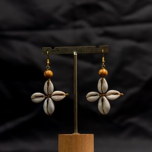 COWRIES EARING
